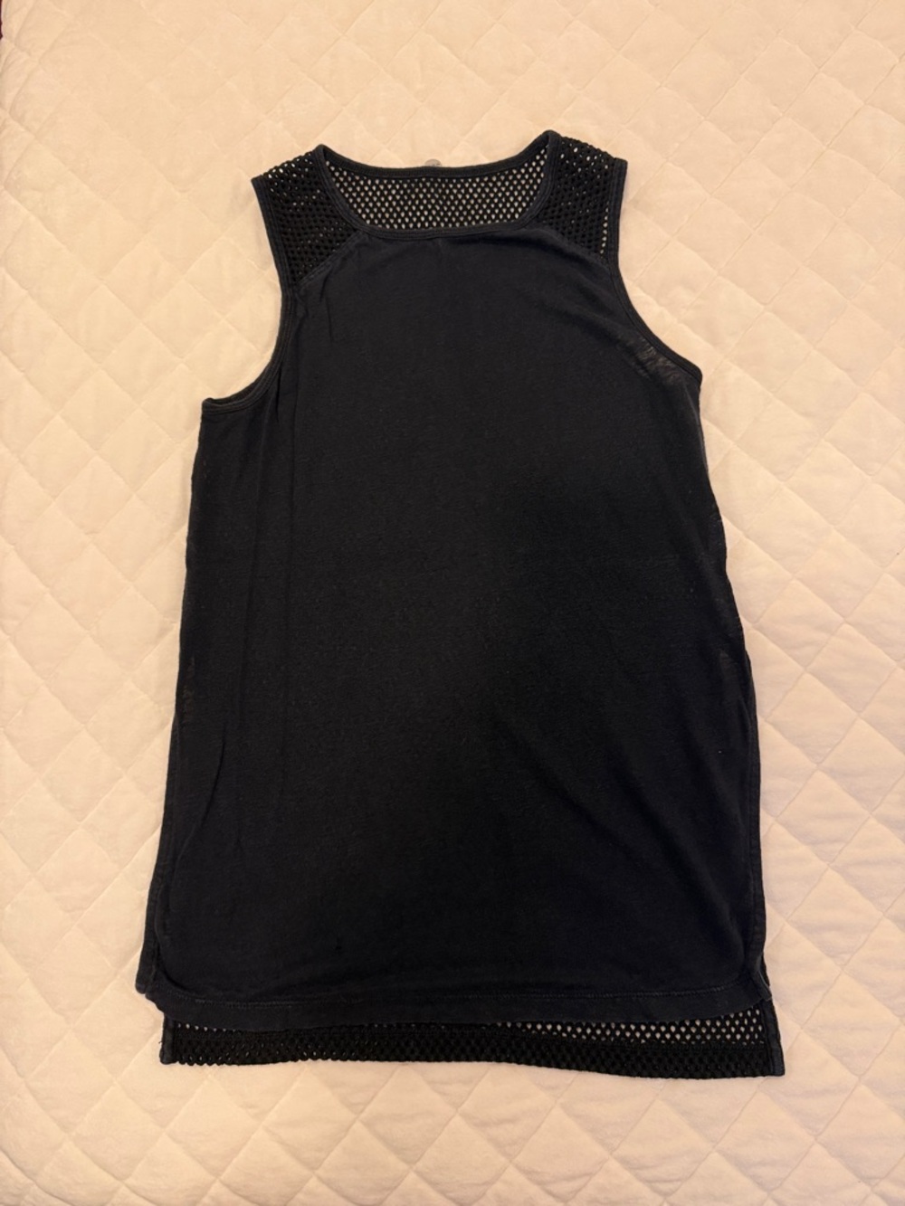 Lorna Jane Women's Black Mesh Trim Tank Top